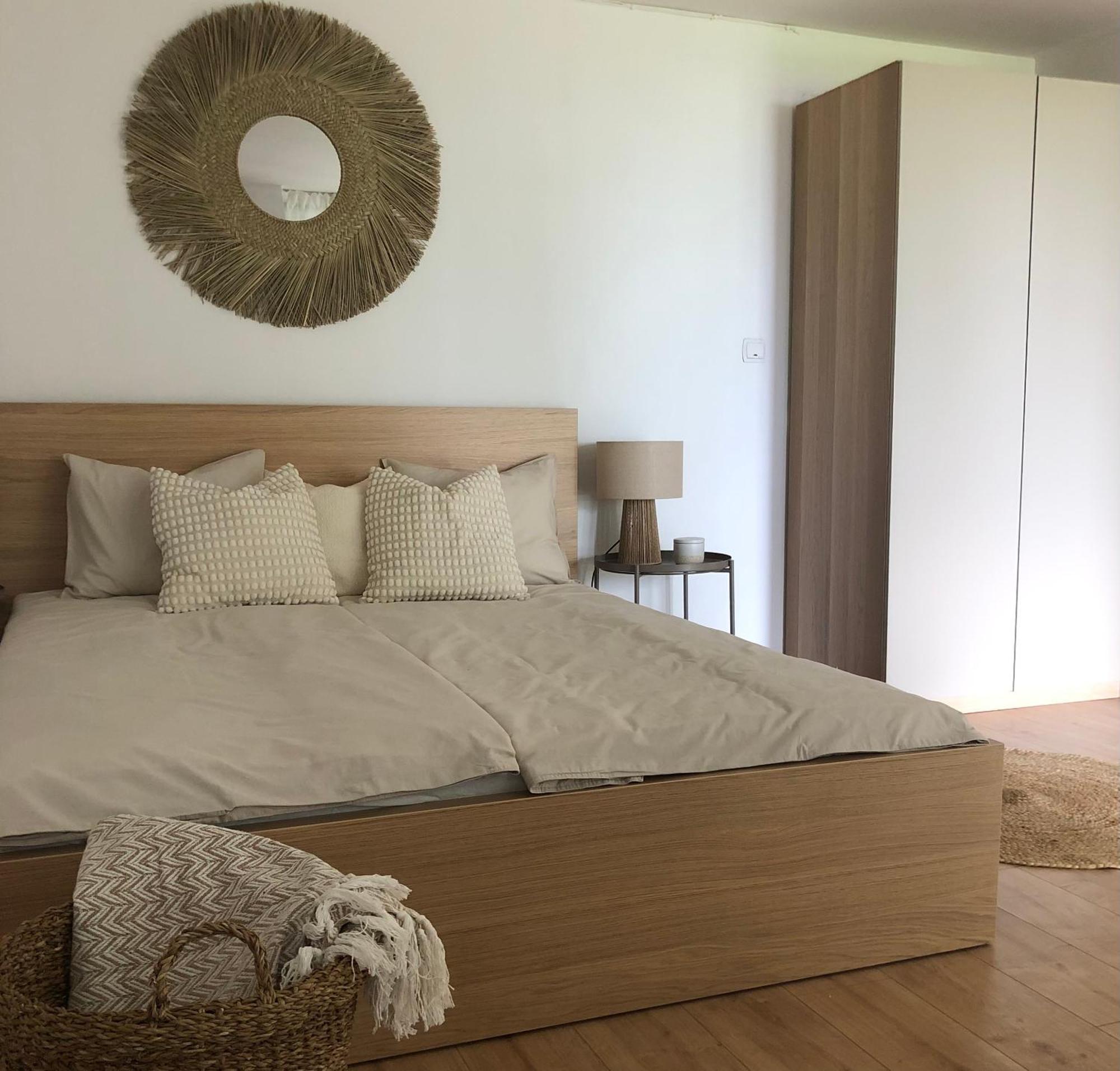 Eugen Apartments スバジェボ エクステリア 写真
